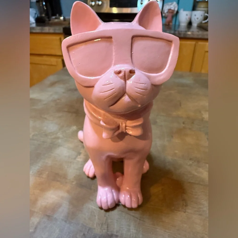 Stylish Pink Cat Figurine